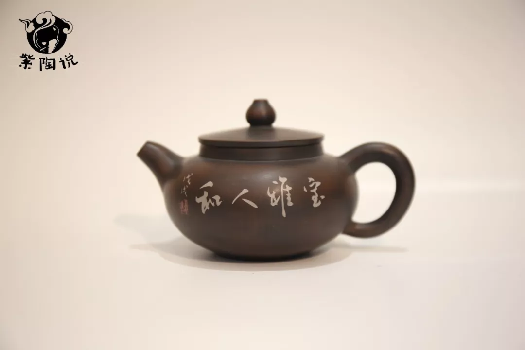 探秘云南建水豆腐:百年美味传承的秘密